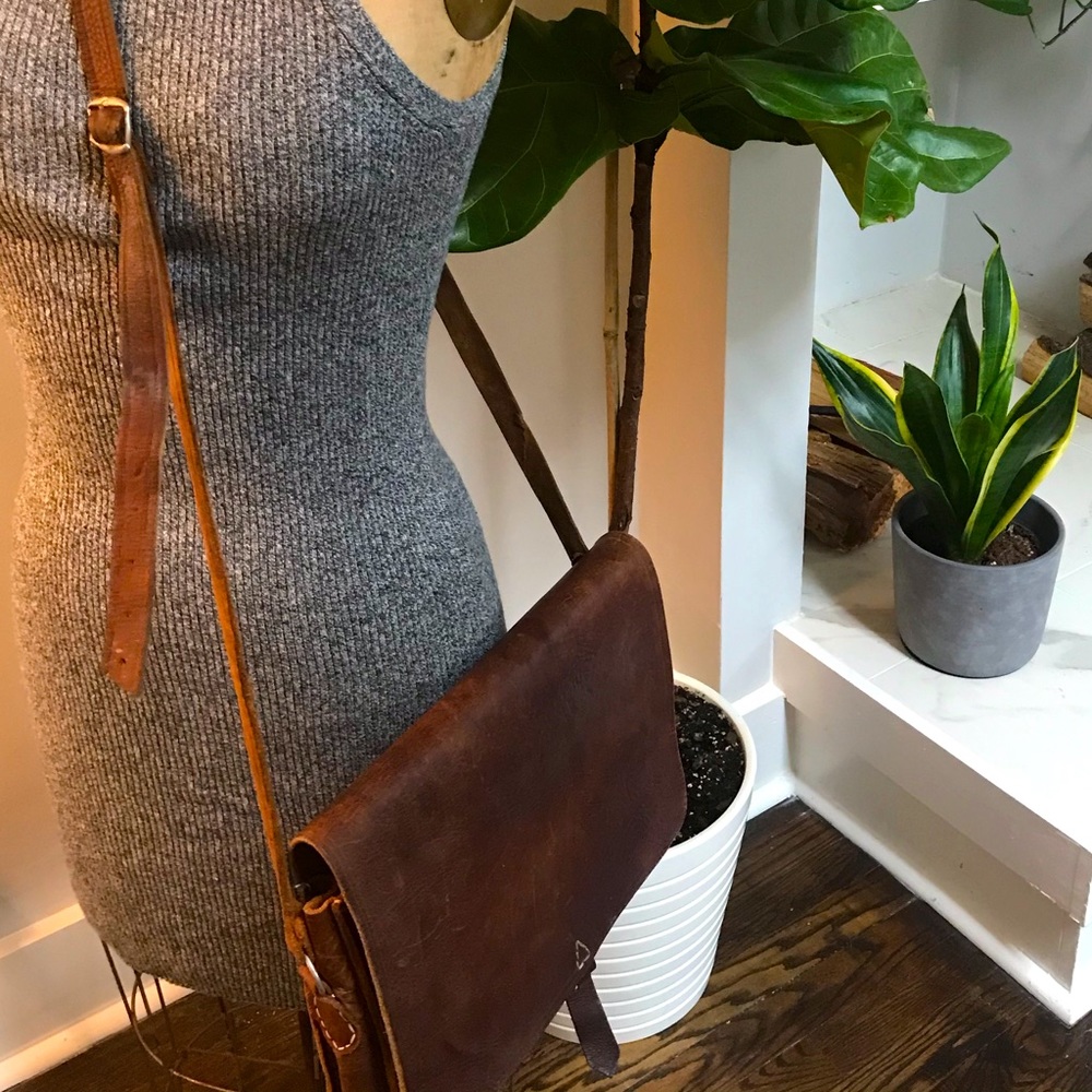 Handmade Leather Crossbody Messenger Bag
